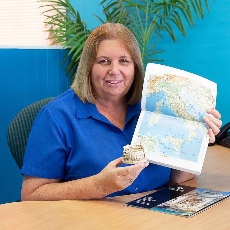 Gabbie Masters, Travel Expert